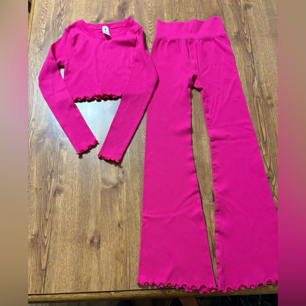 Yogalicious Girls Size 10 Medium Hot Pink 2 Piece Spandex Outfit